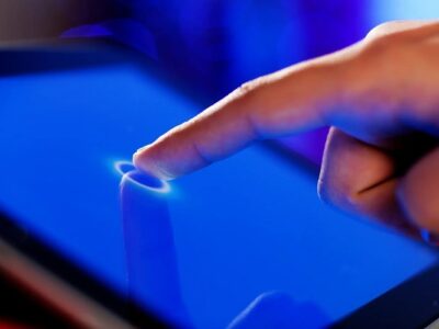 3 Reasons Why Every POS Should Be Touchscreen touchscreen devices