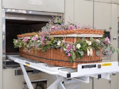 4 Major Reasons Why People Choose Cremation Over Burial Cremation Over Burial