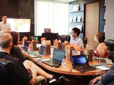 8 Ways to Prioritize Employee Safety in an Office Environment Office Environment