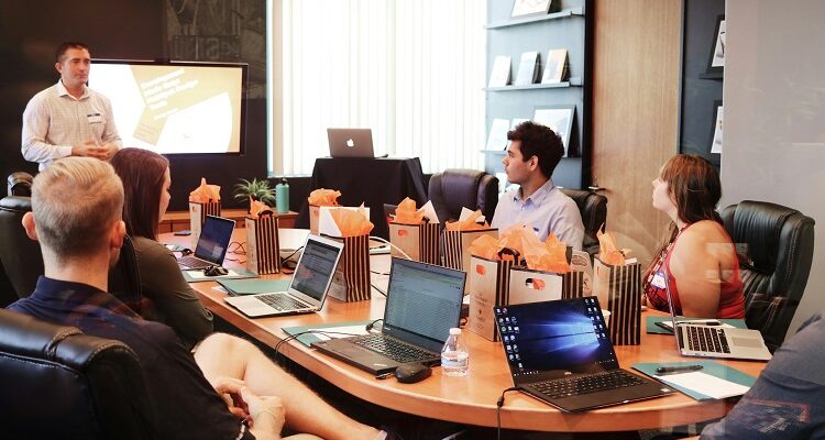 8 Ways to Prioritize Employee Safety in an Office Environment Office Environment