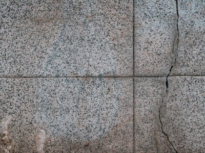 Building Has Cracks