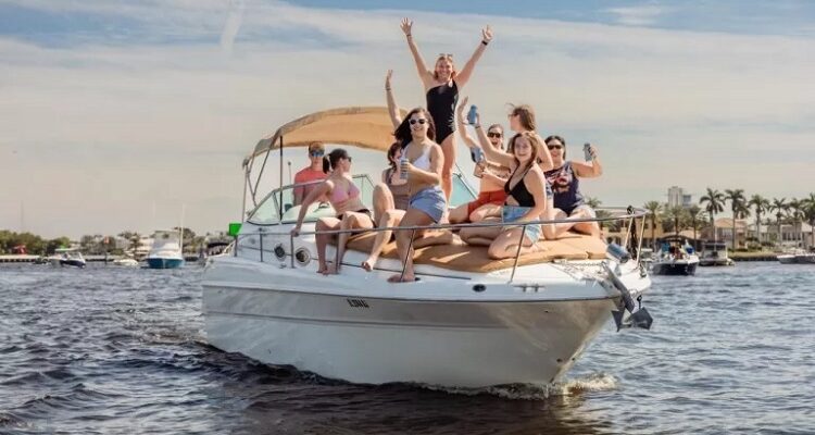 How to Host a Memorable NYE Party on a Party Boat Party Boat
