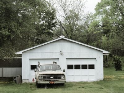 Detached Garage